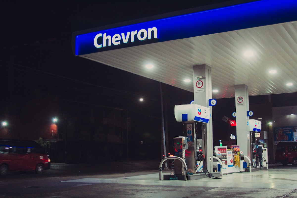 Öl-Aktien Chevron-Tankstelle