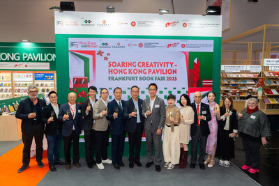 Hong Kong Pavilion: „Soaring Creativity – O2O Hong Kong Pavilion“ nahm 2025 an der Frankfurter Buchmesse teil Über 1.000 Publikationen und Druckwerke wurden unter dem Motto „City Walk, Stories Talk“ ausgestellt, um Hongkongs Kreativität und Einzigartigkeit zu präsentieren